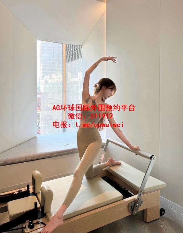 高级约会感美女Luciana
