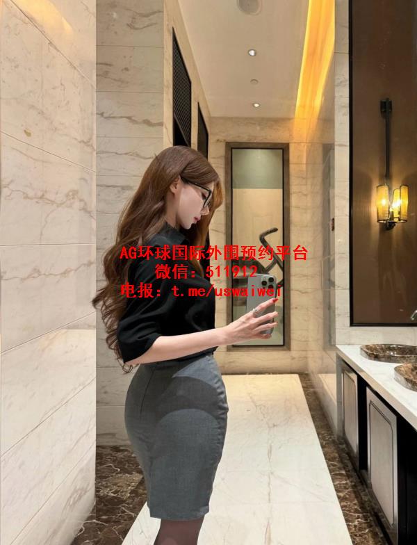 高级约会感美女Luciana