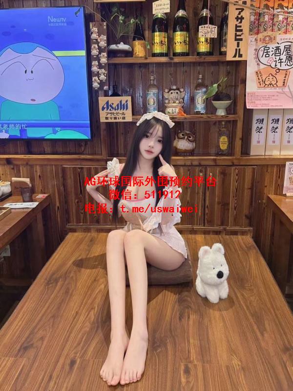 穿搭洋气精致甜妹小芯