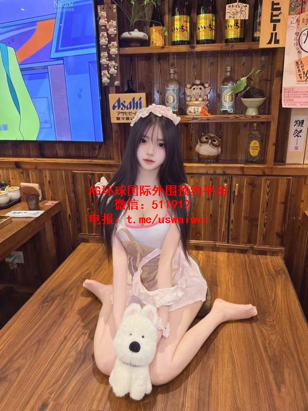 穿搭洋气精致甜妹小芯
