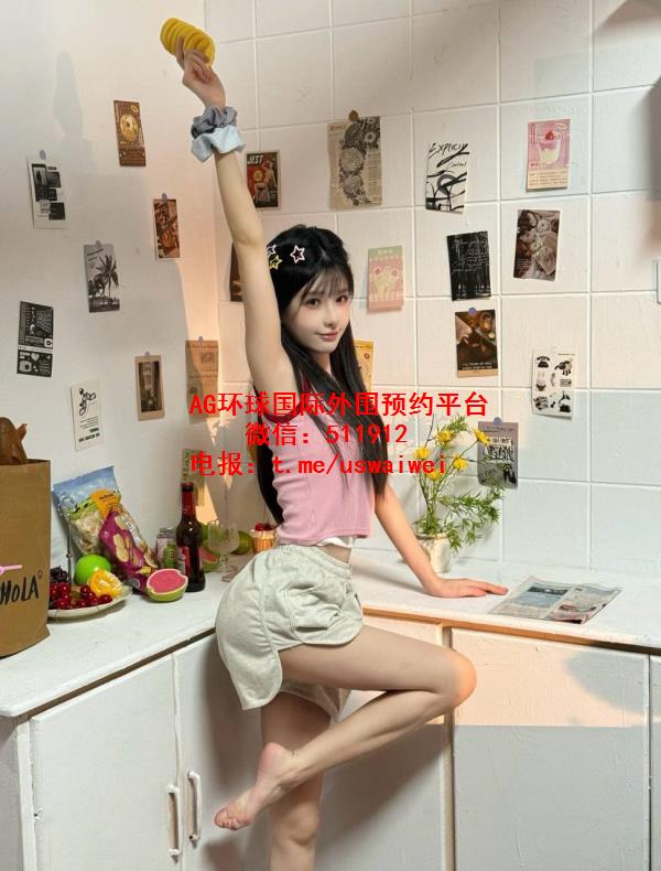 满满邻家女友感小希