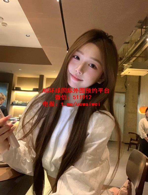 可爱灵动少女小意