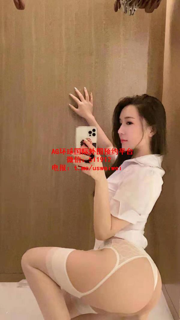 高挑美腿模特悦宁
