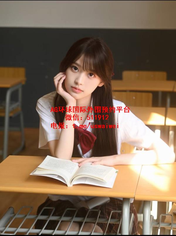 艺术系在读学生Alaina