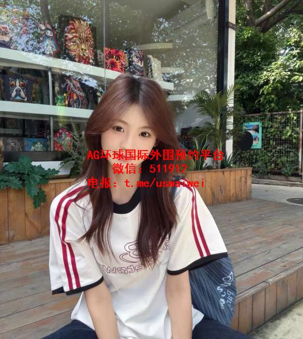 纯天然素颜美女落落