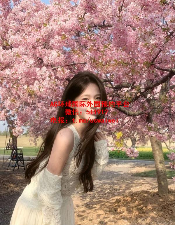 惹人喜爱小女友芊宁