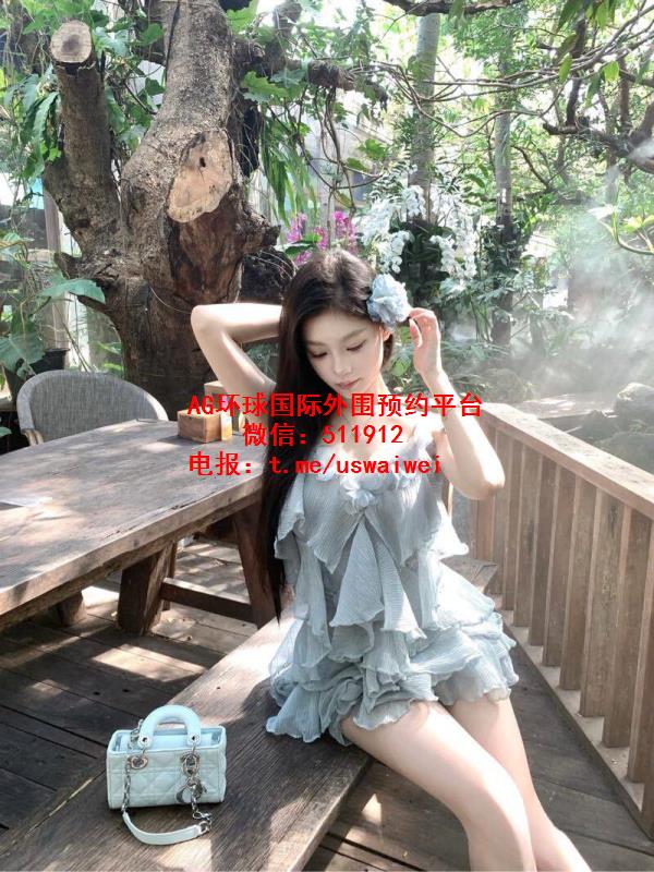 人间芭比诗雯