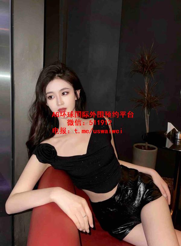 商务车展模特Sarah