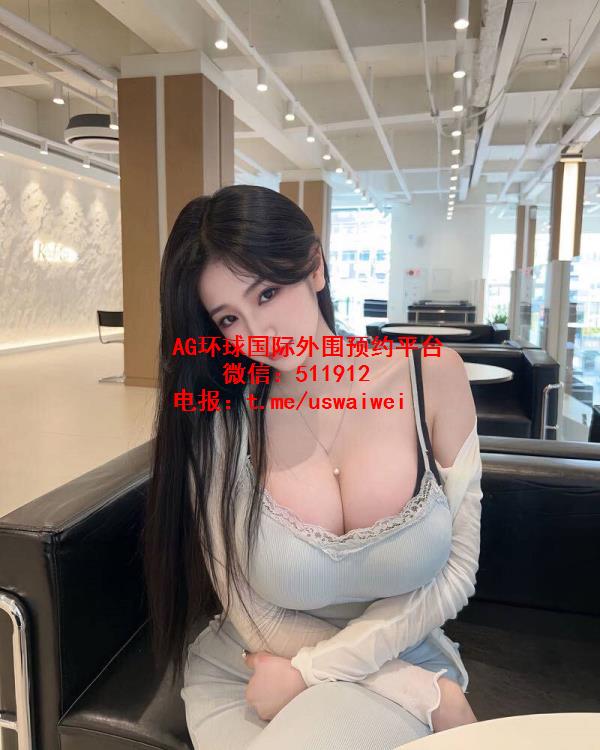 妩媚眼神模特Bethany