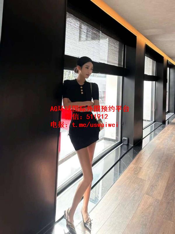 国际服装品牌超模Delaney