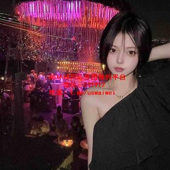 清冷气质小美女Auren