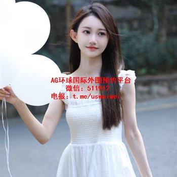 高挑可爱型女孩鹿幼