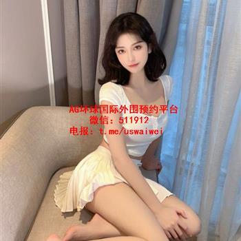 混血美少女小奈儿
