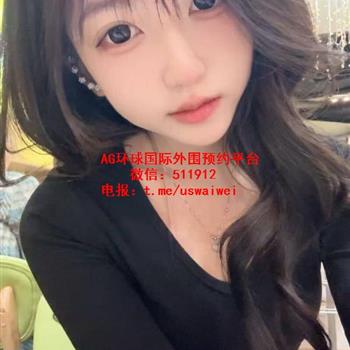 自带清纯氛围感琳莎