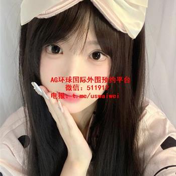 清甜校园美少女Miren