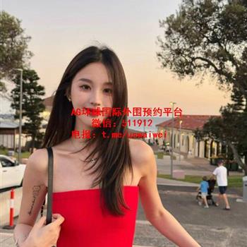 眼神柔媚女神Kavor