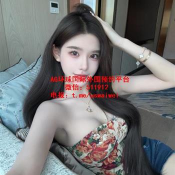 艺术学院毕业生恬雅