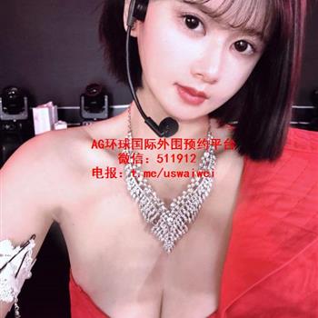 年轻舞台演员米娅