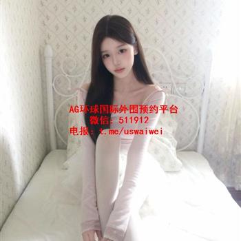 时尚网红博主莯馨