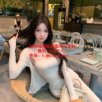 时尚杂志模特Deborah